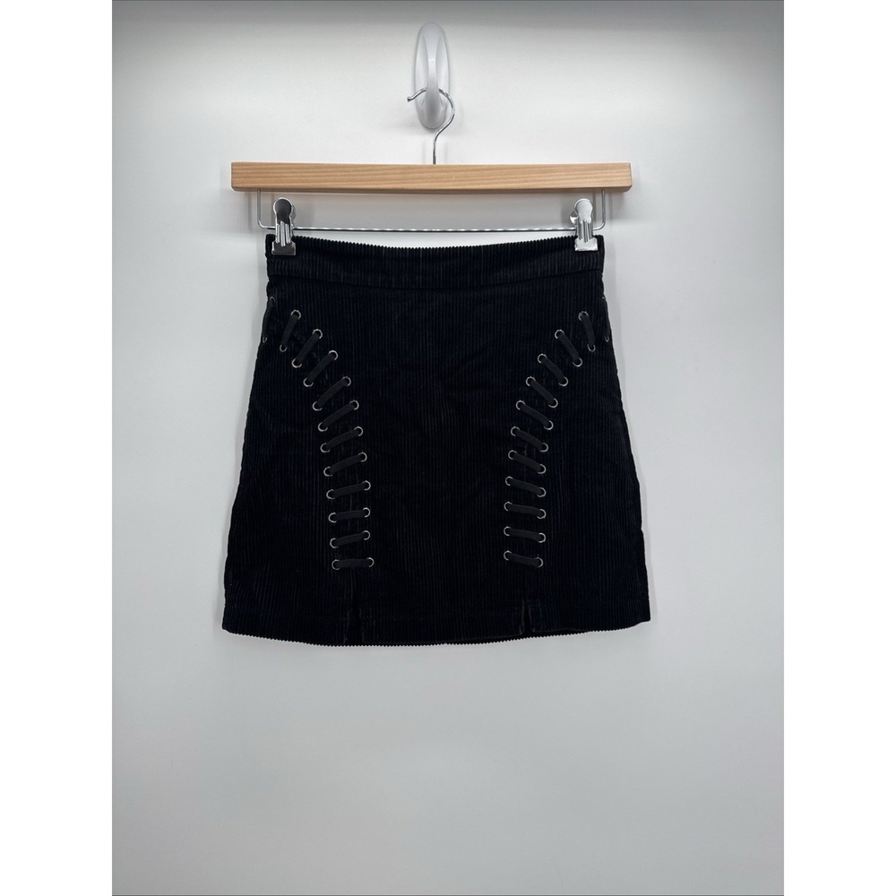 Forever 21 Juniors Black Corduroy Zip Up Short Mini Skirt Size Small